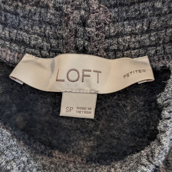 LOFT Petite Smocked Mock Neck Shell (Heather Silver Lake Gray, Size SP) - Picture 3 of 3